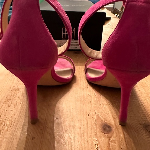 Sugar Plum Suede Kacey Heels by Pelle Moda - Picture 9 of 13